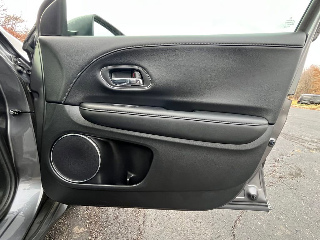 Used 2019 Honda HR-V EX-L image 21