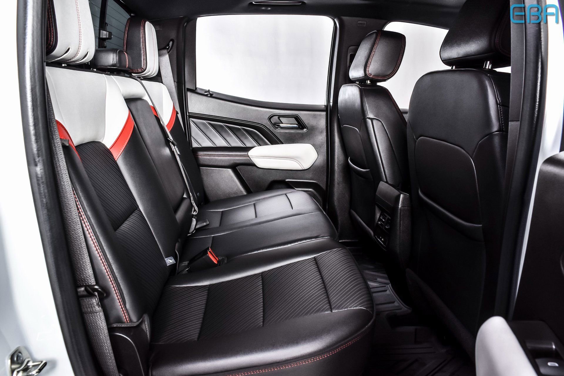 Used 2024 GMC Canyon AT4X image 20