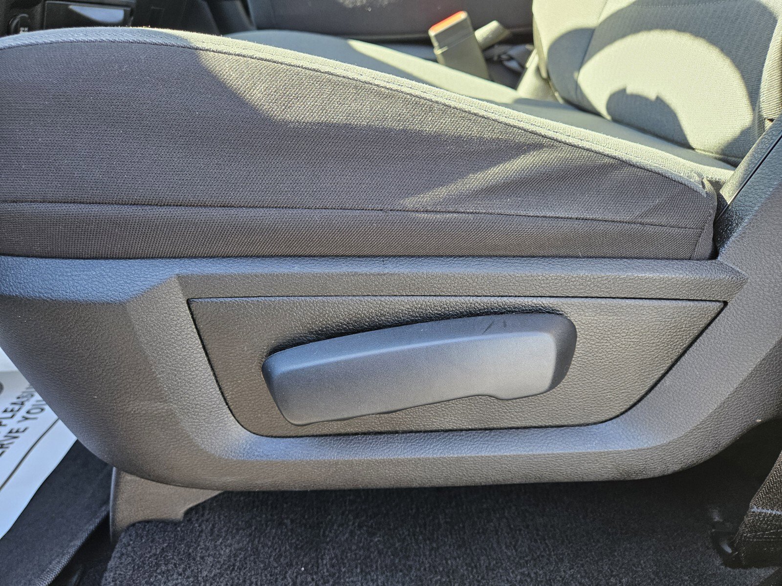 Used 2024 RAM 1500 Classic SLT image 9