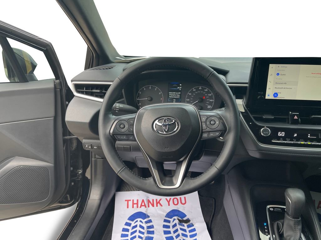 Used 2025 Toyota Corolla SE image 12