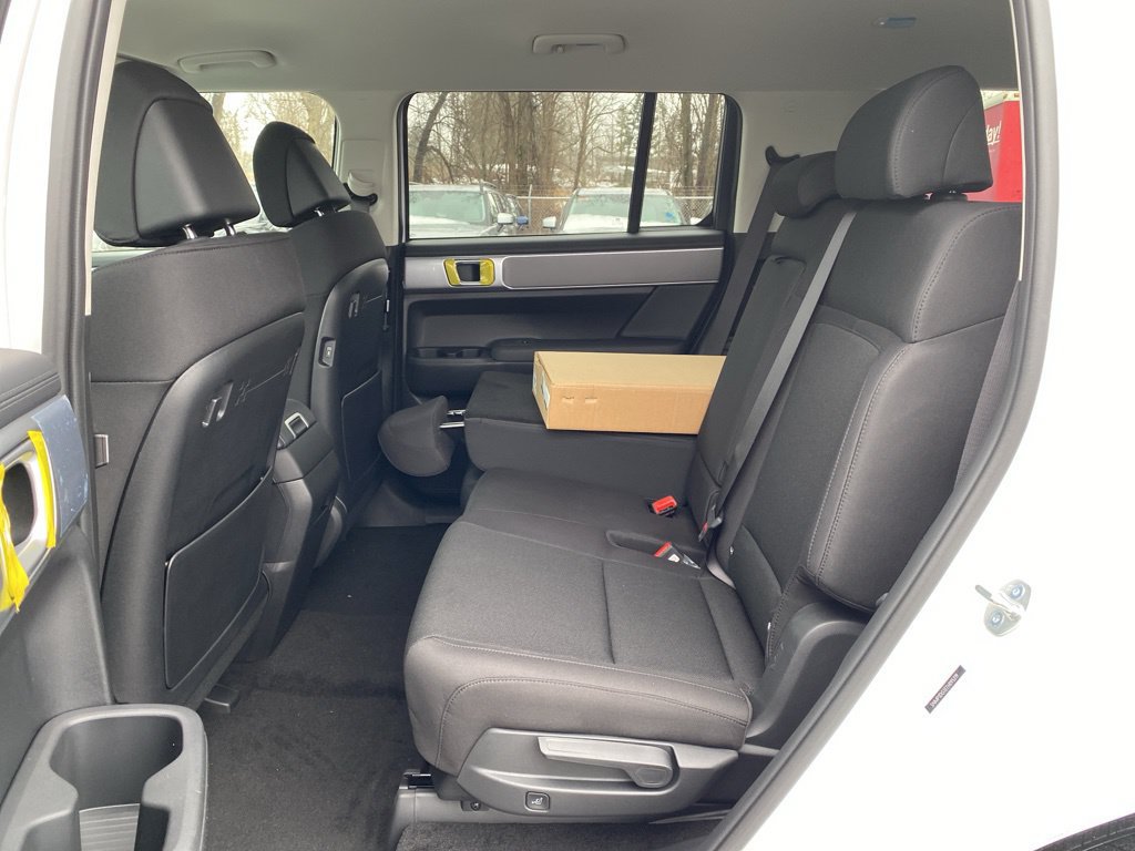 New 2026 Hyundai Santa Fe SE AWD/4WD image 13