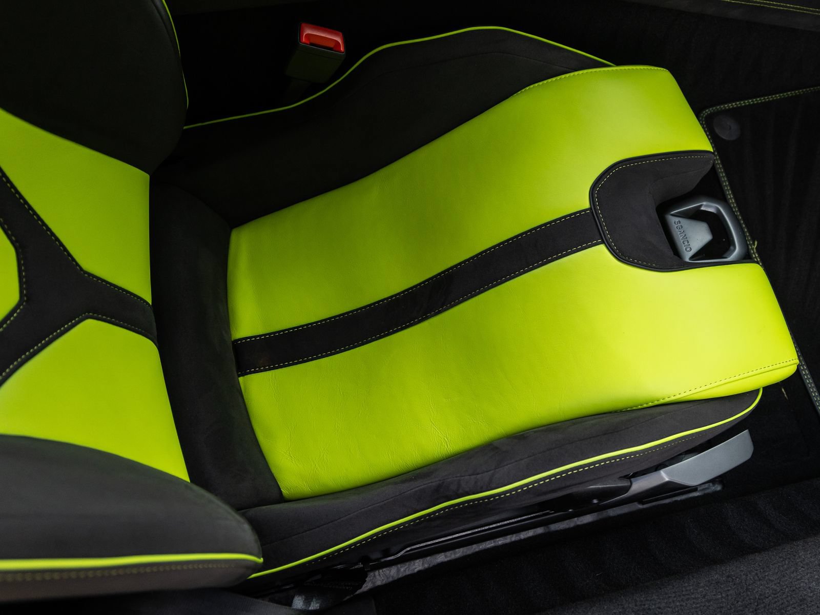 Used 2025 Lamborghini Revuelto AWD/4WD image 54