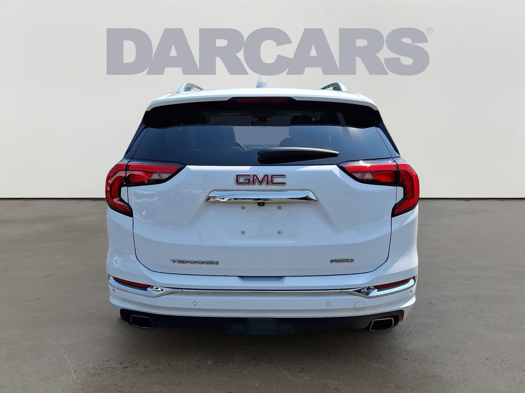 Used 2019 GMC Terrain Denali w/ Advanced Safety Package AWD/4WD image 5