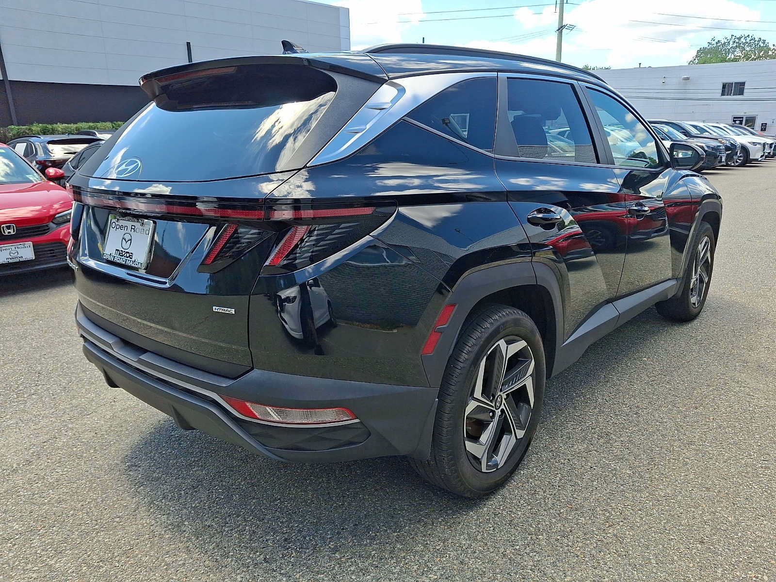 Used 2023 Hyundai Tucson SEL w/ Convenience Package AWD/4WD image 4