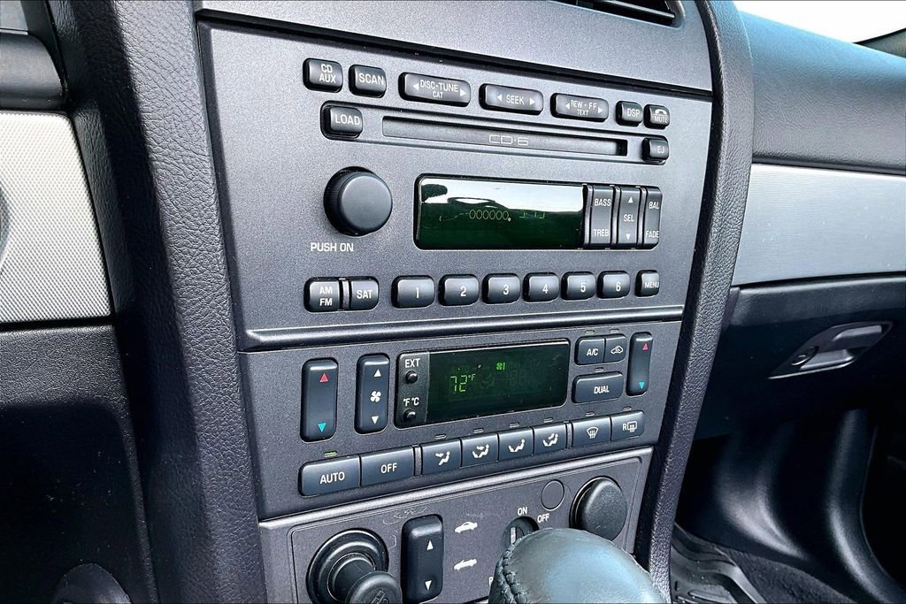Used 2005 Ford Thunderbird 50th Anniversary image 12