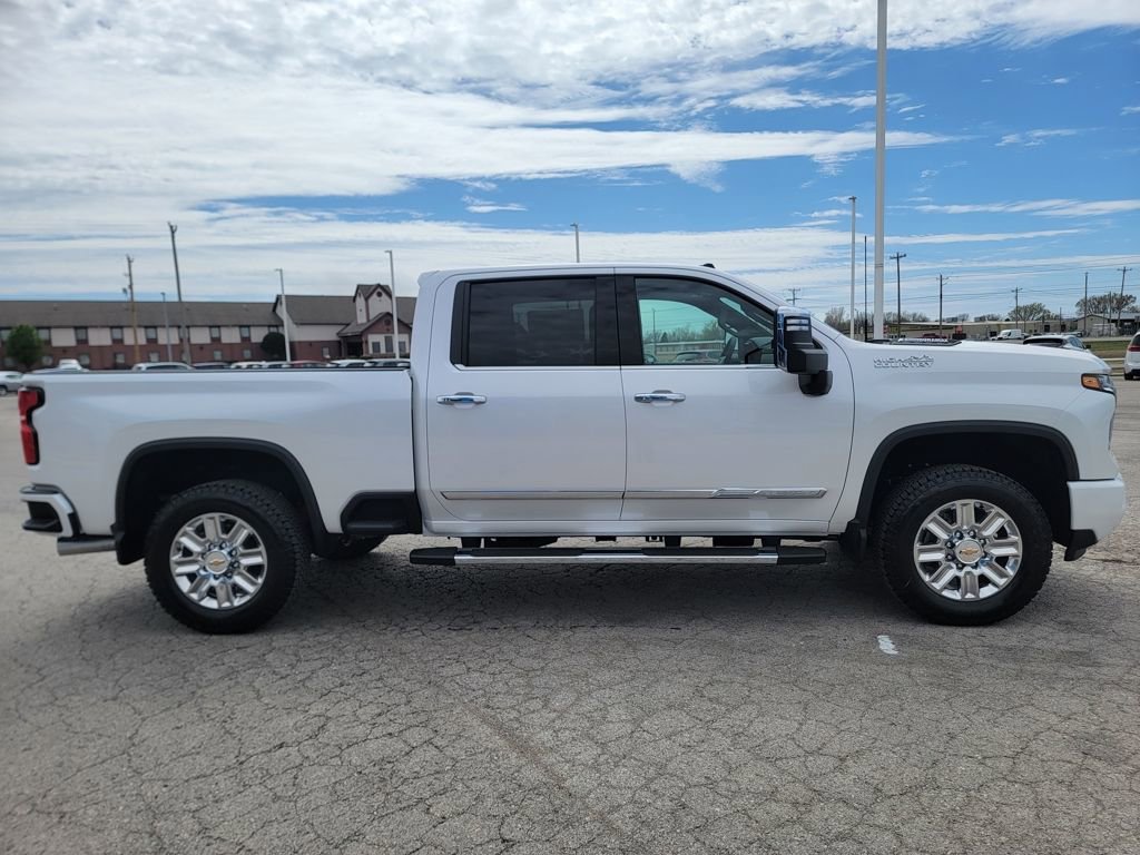 New 2025 Chevrolet Silverado 2500 High Country w/ Technology Package AWD/4WD image 4