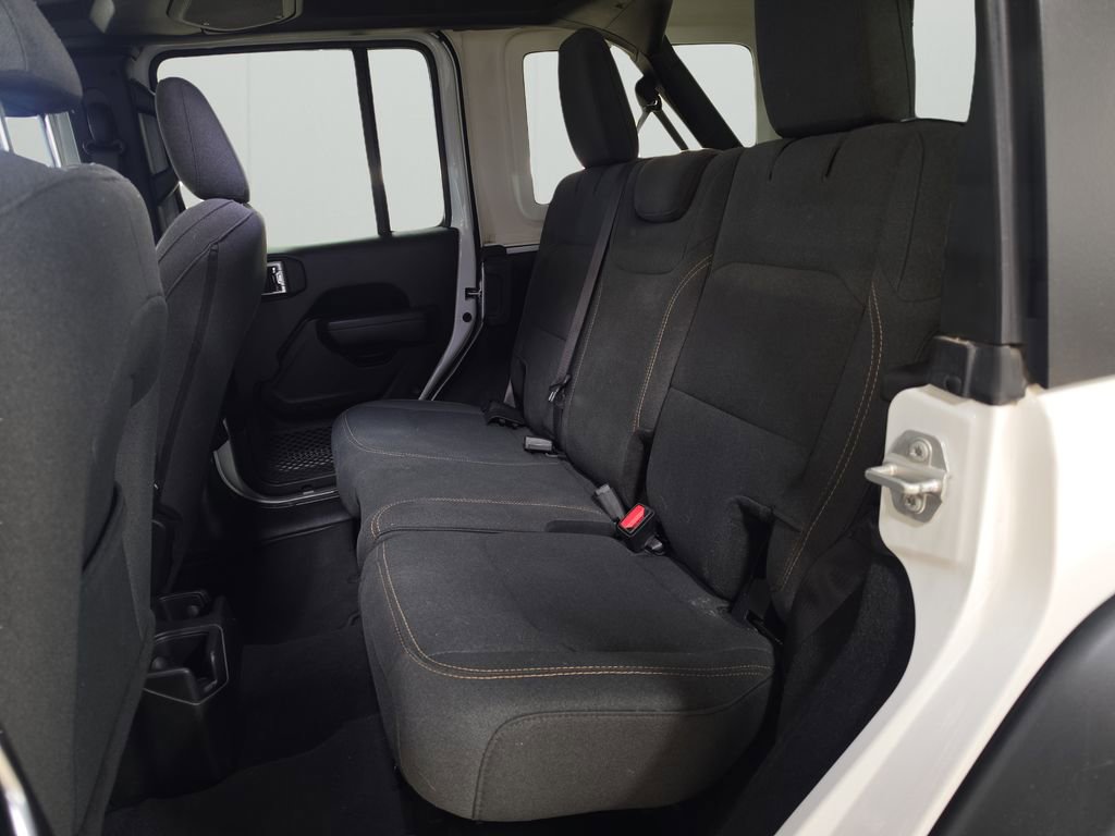 Used 2024 Jeep Wrangler Sport S image 16