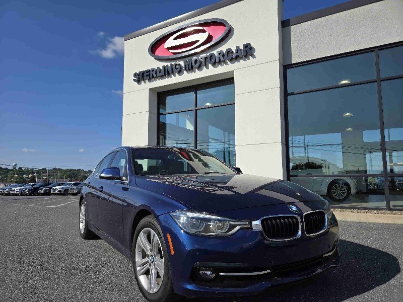 Used 2018 BMW 330i xDrive SPORT PACKAGE w/ Convenience Package image 1