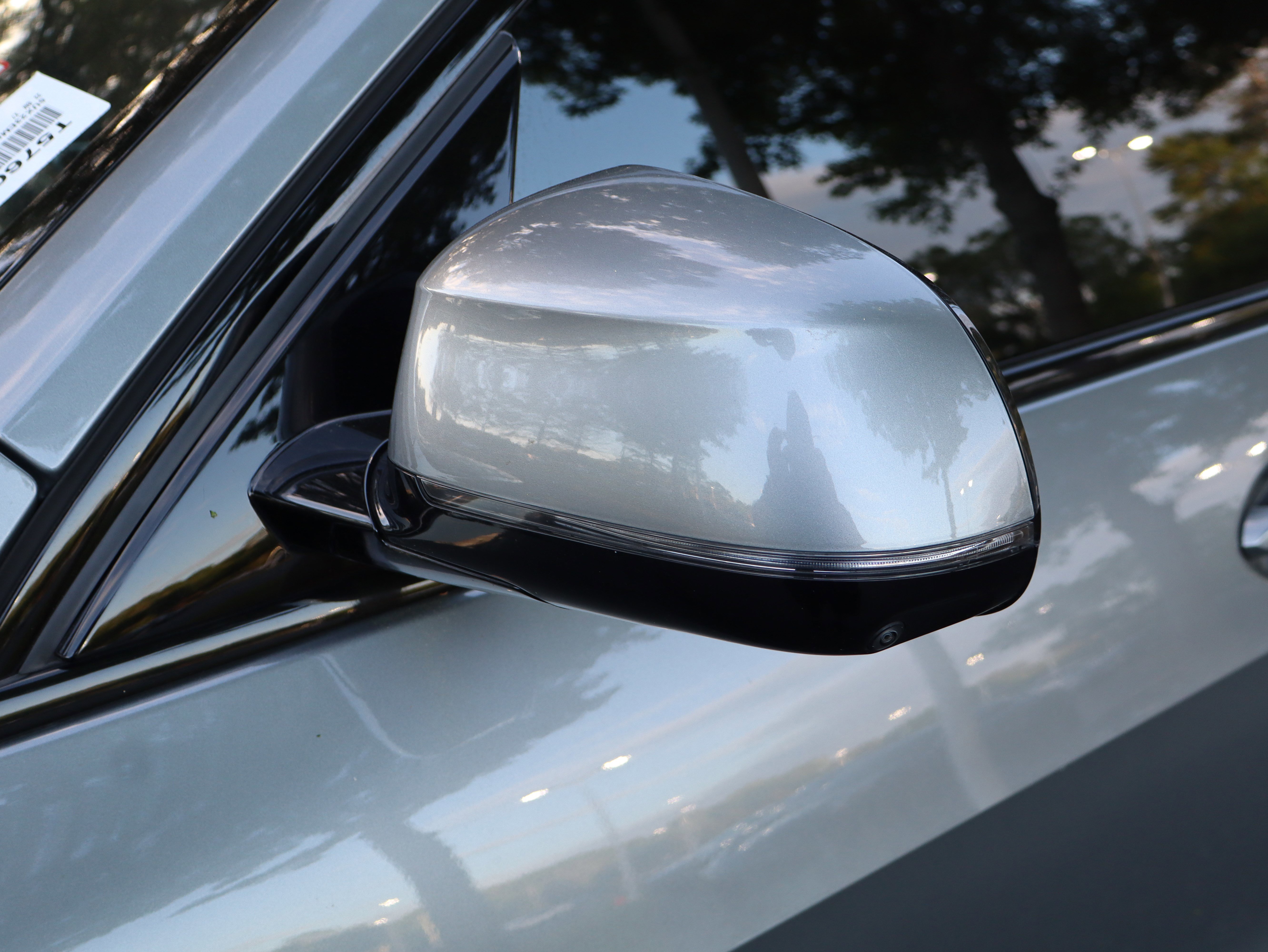 Used 2023 BMW X7 xDrive40i w/ Executive Package AWD/4WD image 16