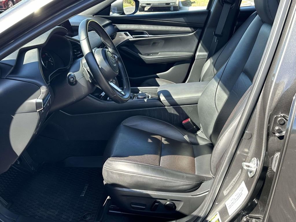 Used 2023 MAZDA MAZDA3 s image 4