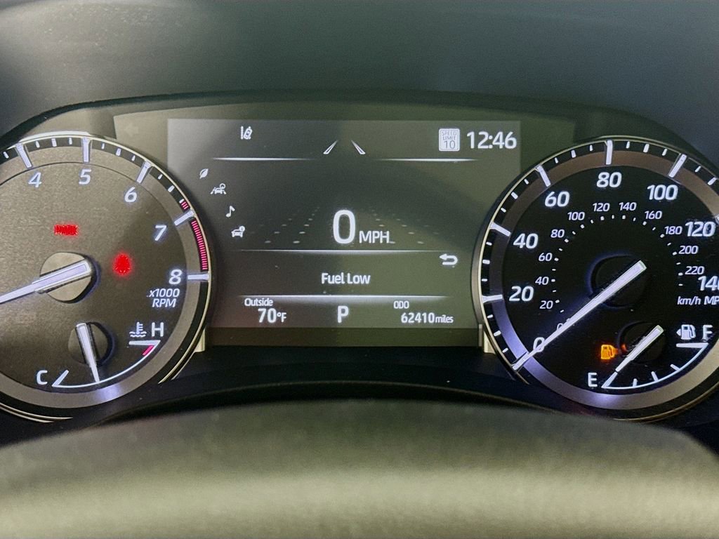 Used 2022 Toyota Highlander Platinum FWD image 12