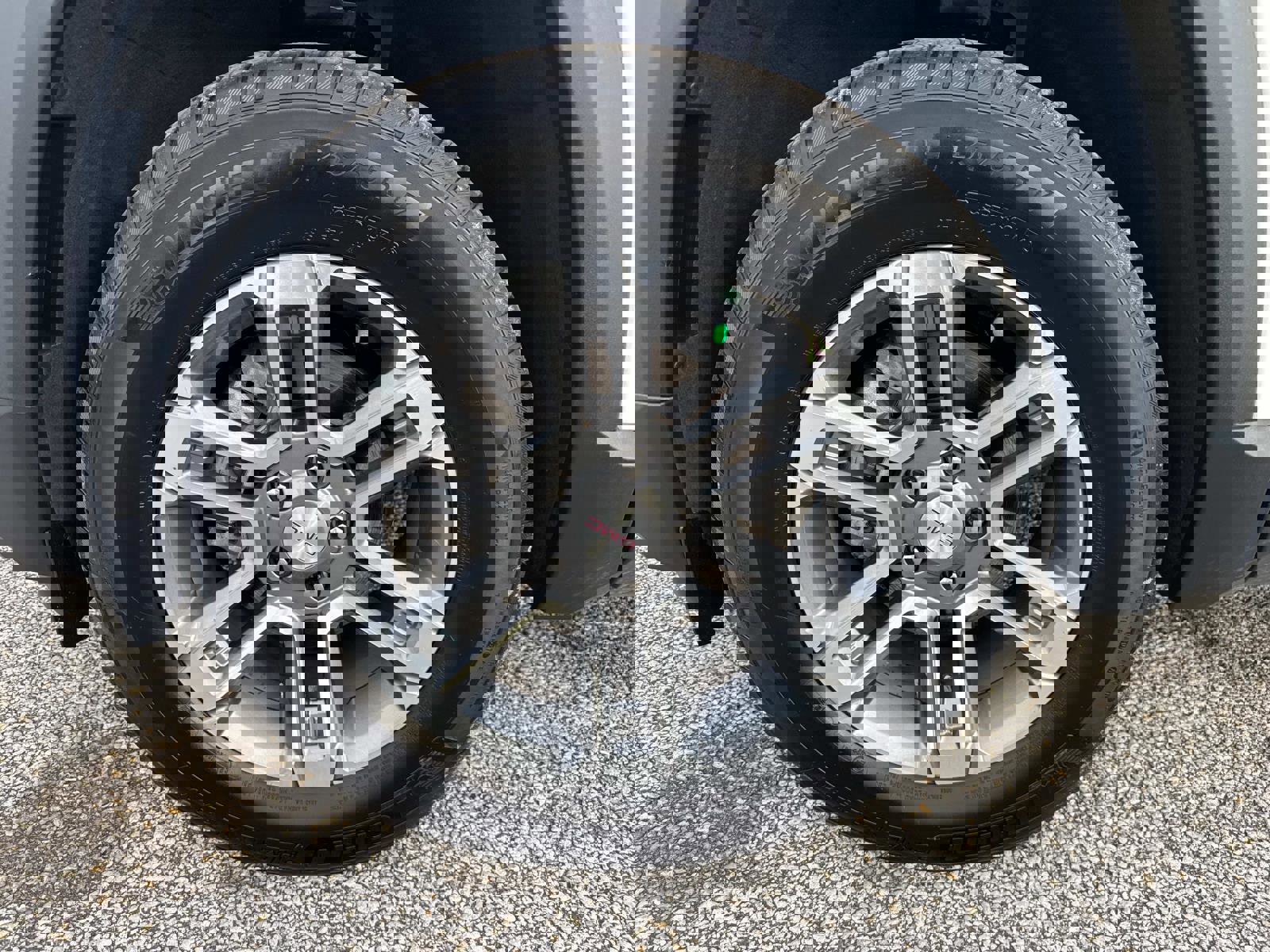 Used 2025 GMC Terrain Elevation image 10