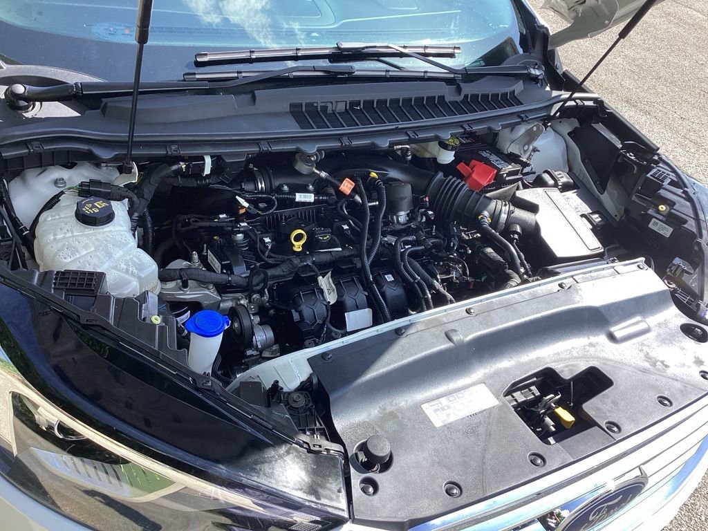 Used 2021 Ford Edge SE FWD image 17