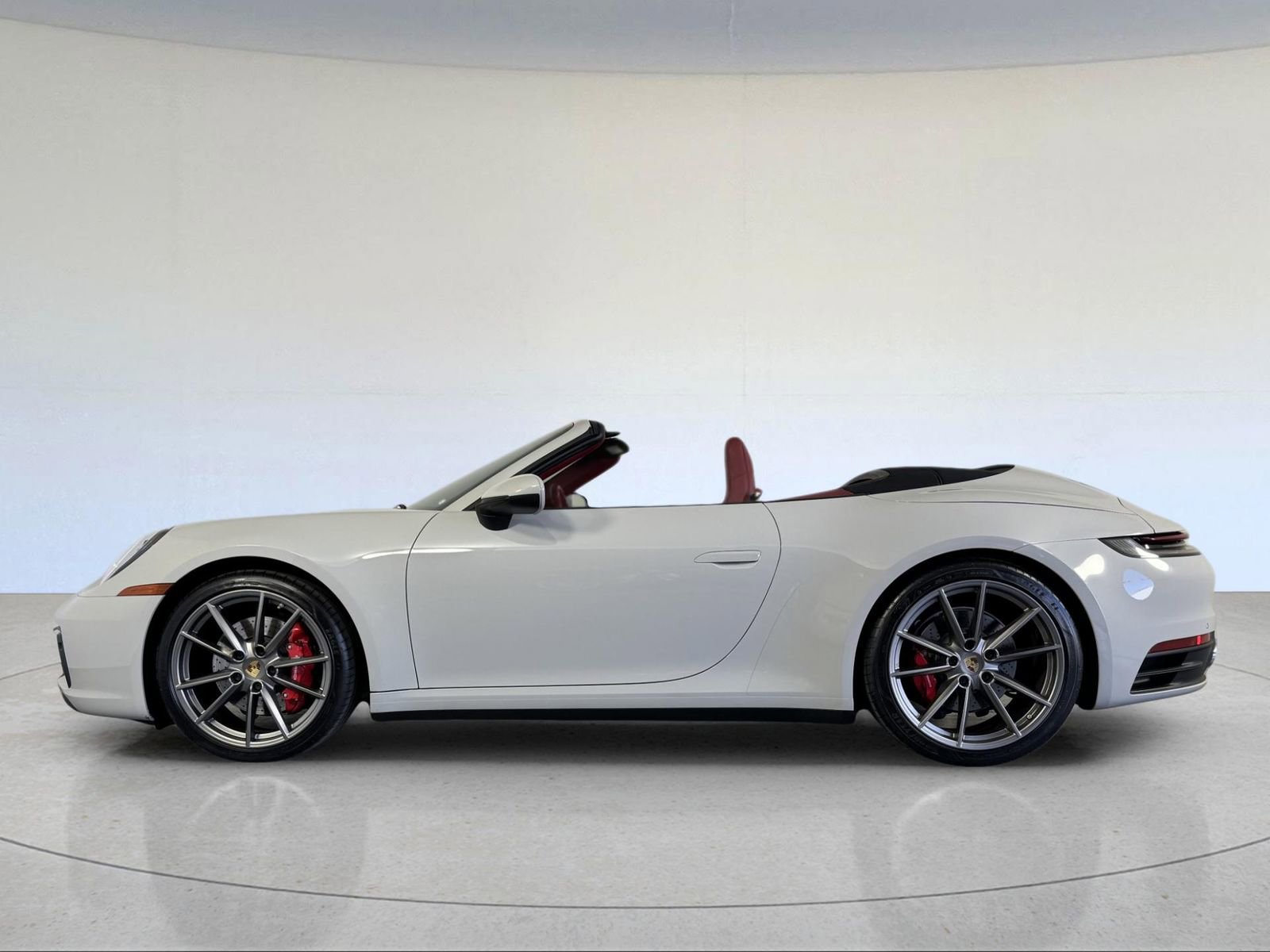 Certified 2020 Porsche 911 Carrera S image 2