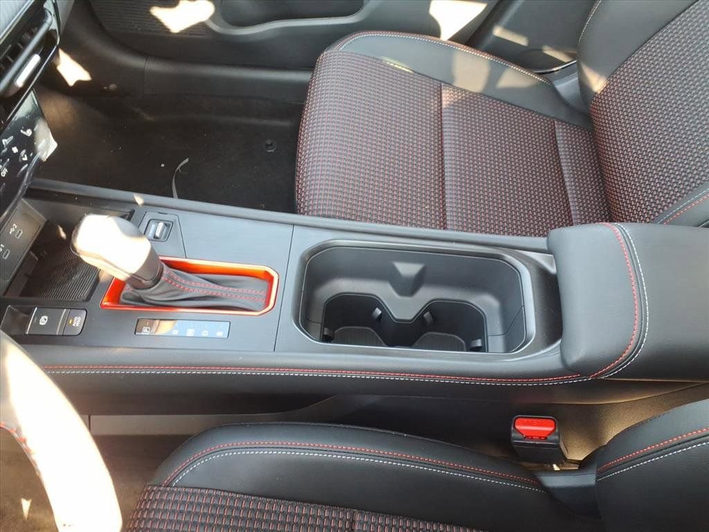 New 2026 Nissan Kicks SR w/ SR Premium Package image 15