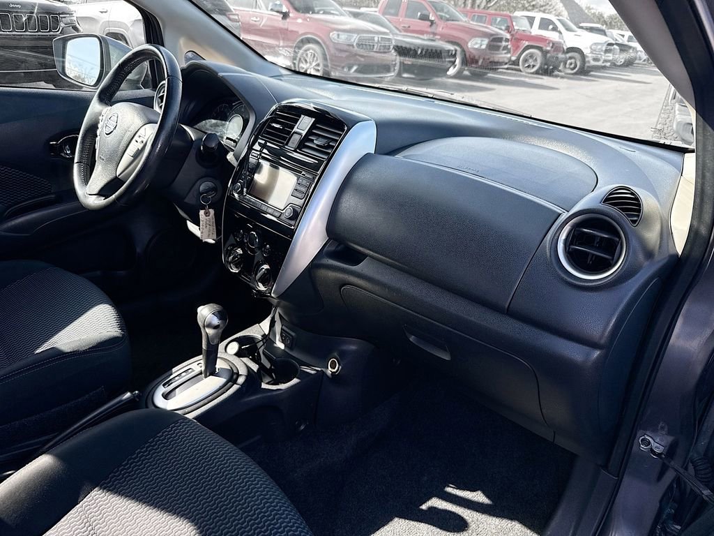 Used 2018 Nissan Versa Note SV image 33