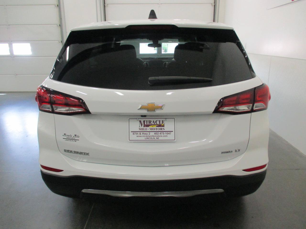 Used 2023 Chevrolet Equinox LT w/ Driver Convenience Package AWD/4WD image 5