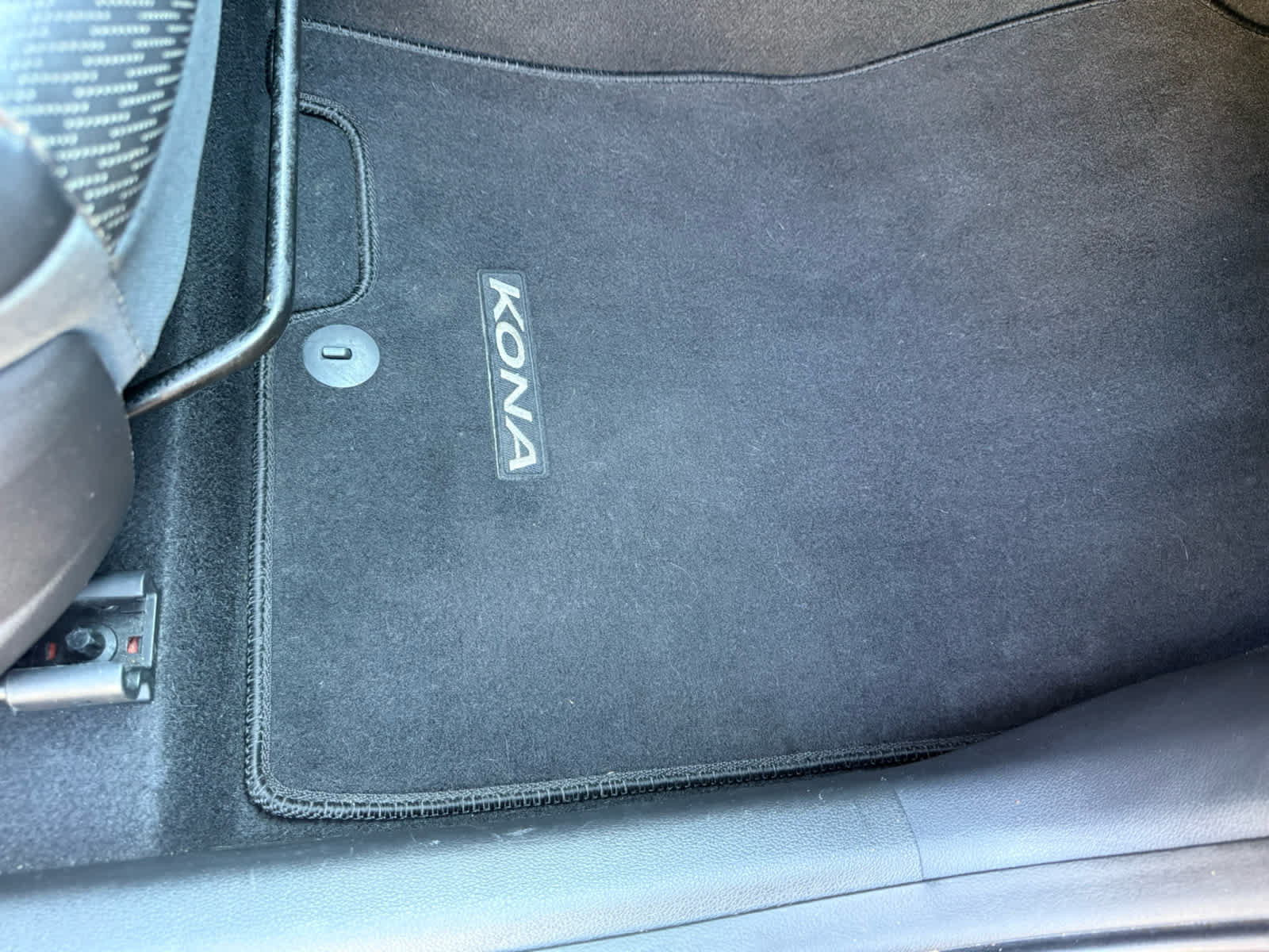 Used 2020 Hyundai Kona Ultimate AWD/4WD image 9