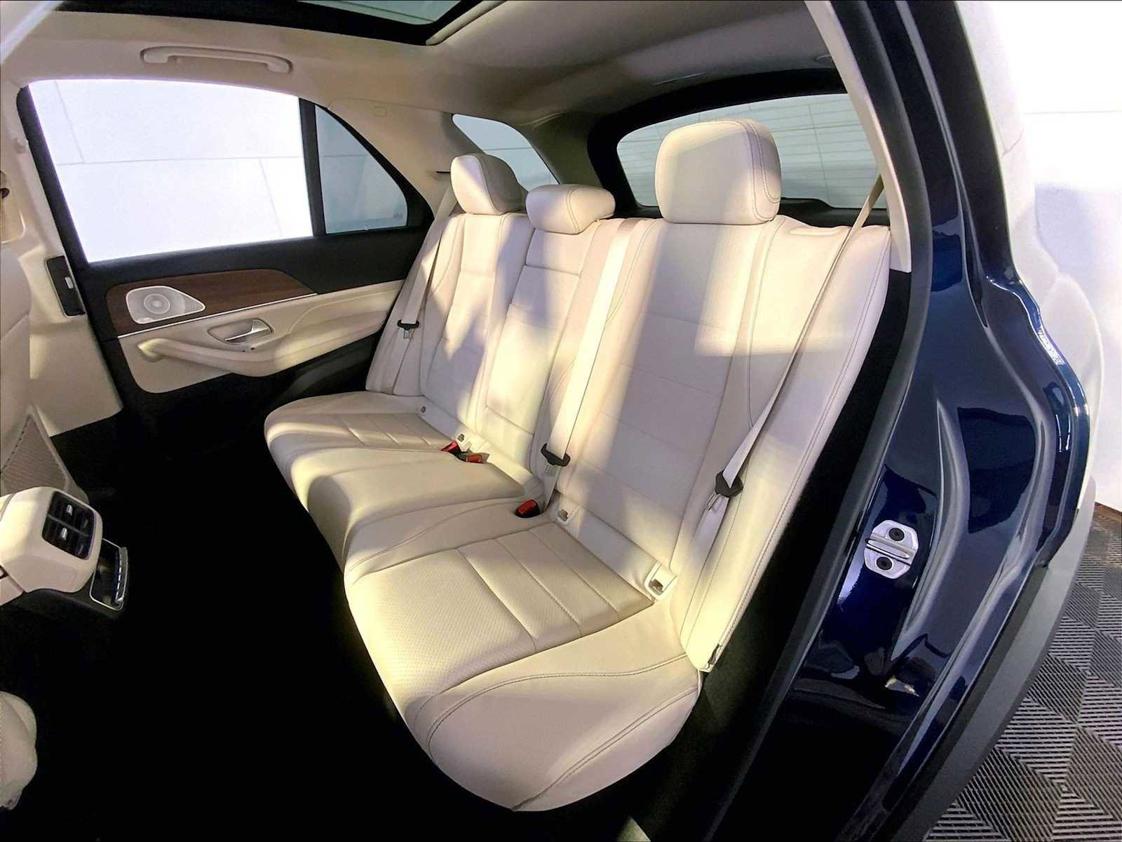 Used 2022 Mercedes-Benz GLE 450 4MATIC image 24