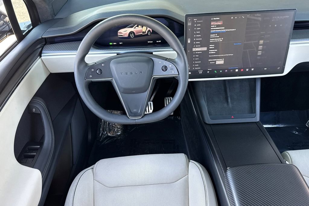 Used 2023 Tesla Model X Plaid AWD/4WD image 13