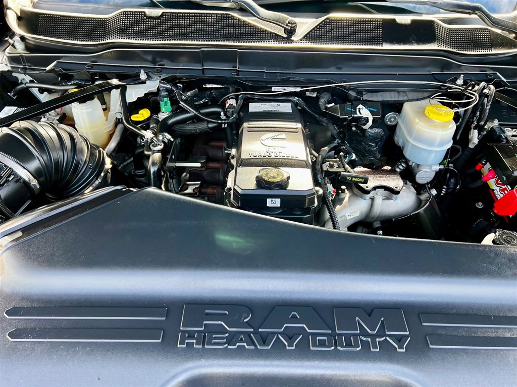 Used 2019 RAM 2500 Laramie image 3