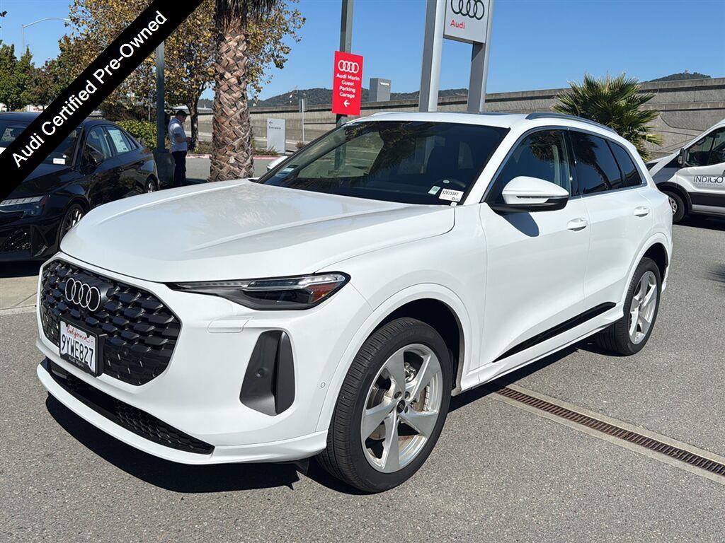 Certified 2025 Audi Q5 Premium Plus AWD/4WD image 1