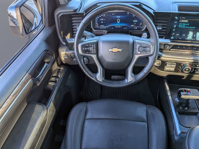 Used 2024 Chevrolet Silverado 1500 LTZ AWD/4WD image 16