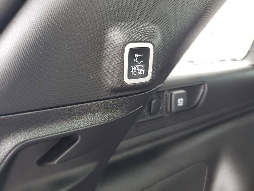 Used 2025 Jeep Grand Cherokee Limited 4xe image 35