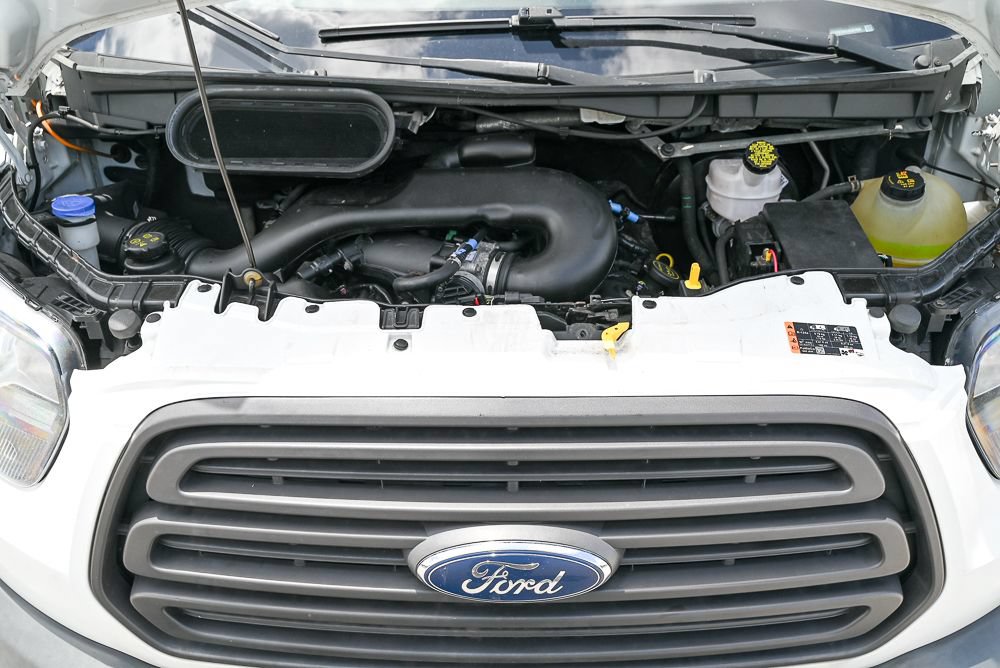 Used 2018 Ford Transit 250 148 High Roof RWD image 9