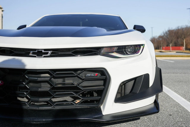Used 2017 Chevrolet Camaro ZL1 image 61