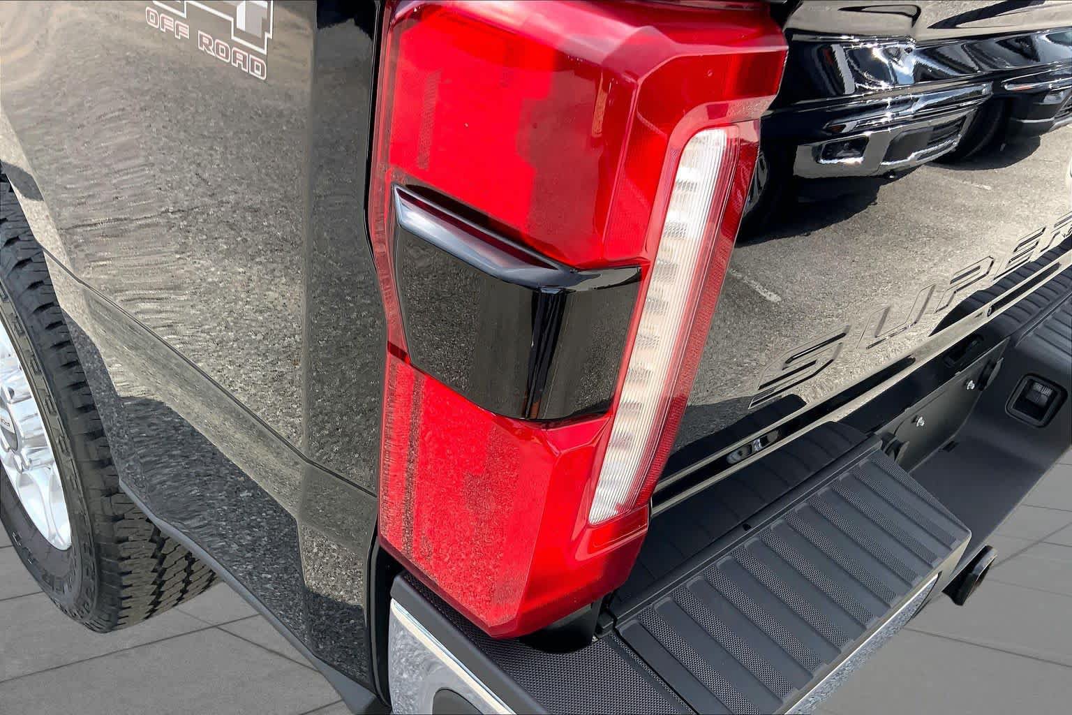 Used 2025 Ford F250 XLT w/ 360-Degree Camera Package AWD/4WD image 29
