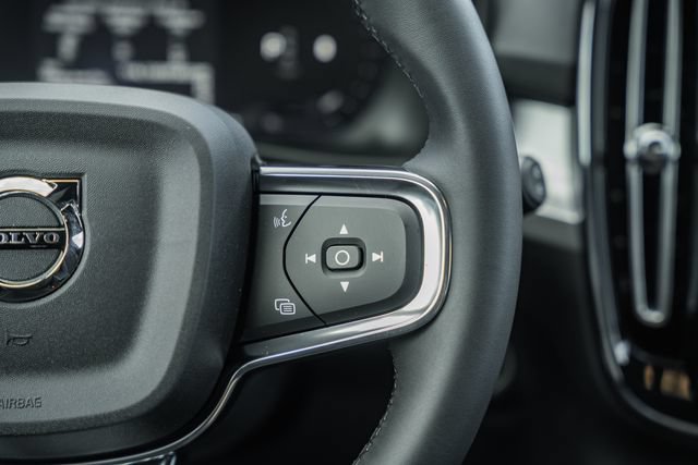 New 2026 Volvo XC40 B5 Ultra w/ Climate Package AWD/4WD image 29