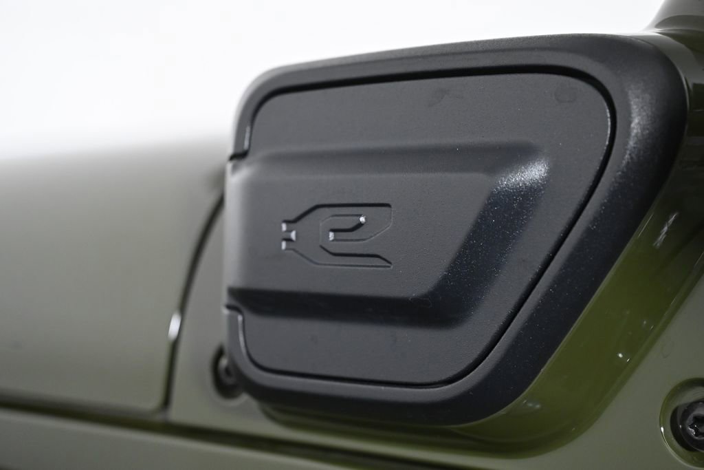 Used 2024 Jeep Wrangler High Altitude image 12