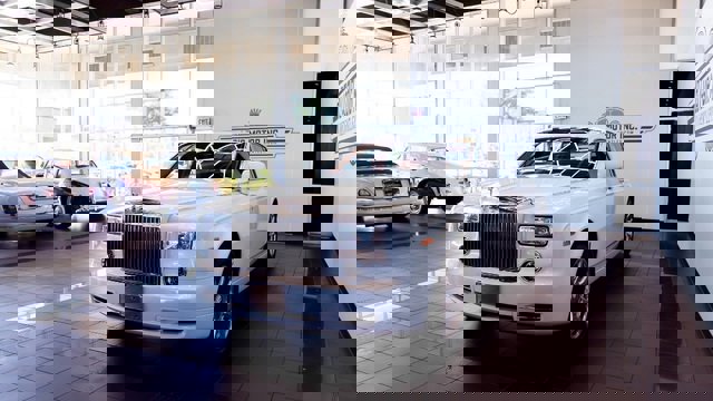 Used 2010 Rolls-Royce Phantom Sedan image 5