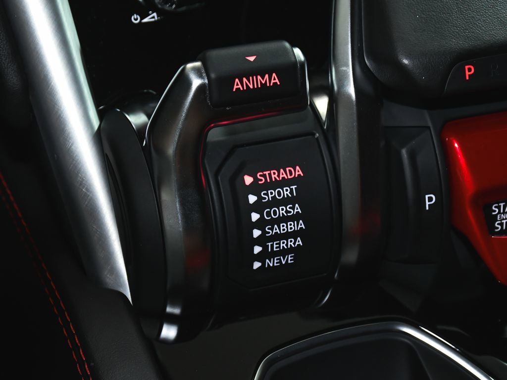 Used 2022 Lamborghini Urus AWD/4WD image 41