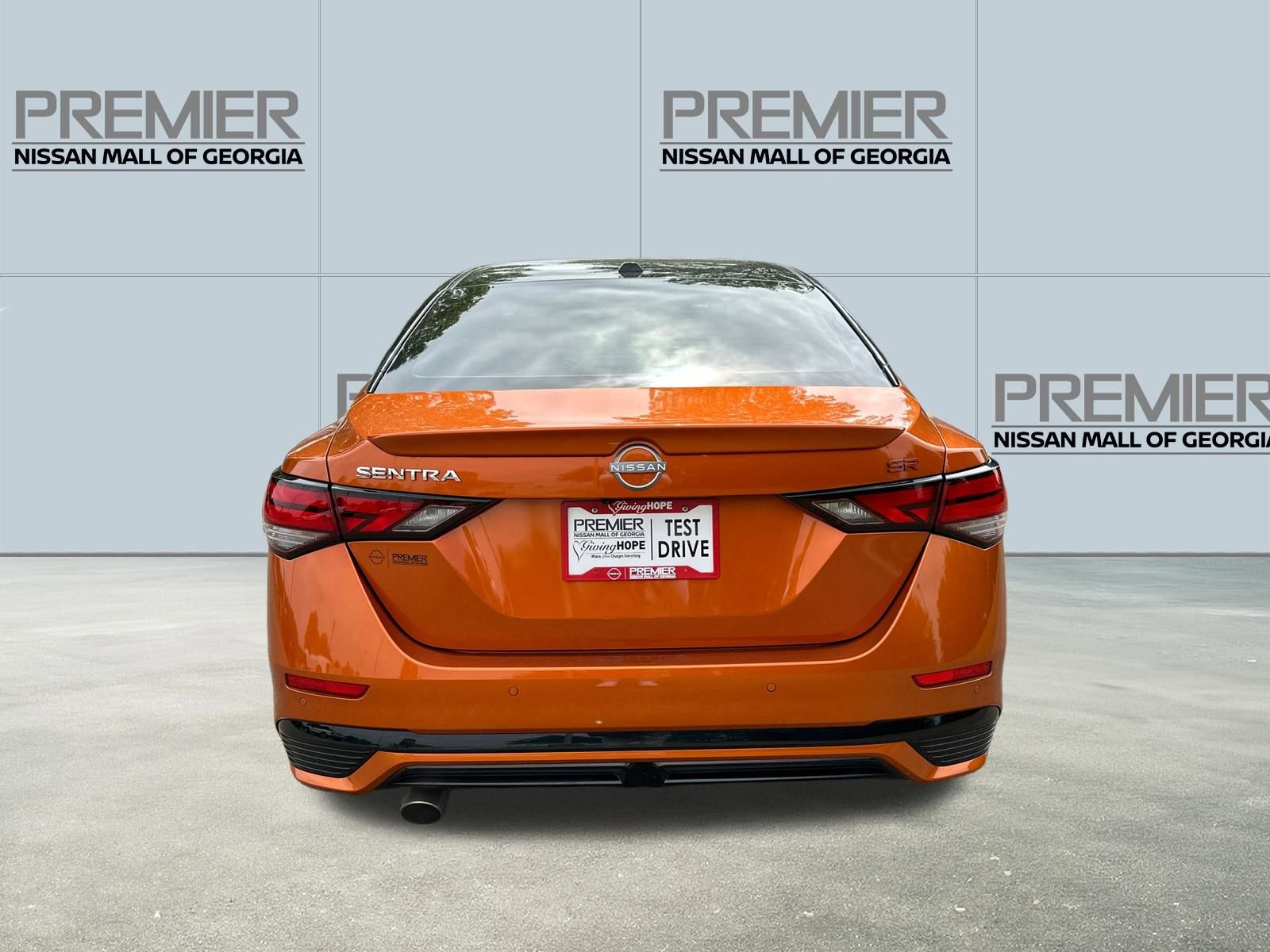 Certified 2025 Nissan Sentra SR w/ SR Premium Package FWD image 5