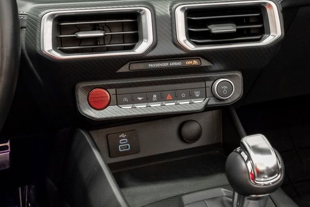 Used 2025 Ford Mustang Premium image 18
