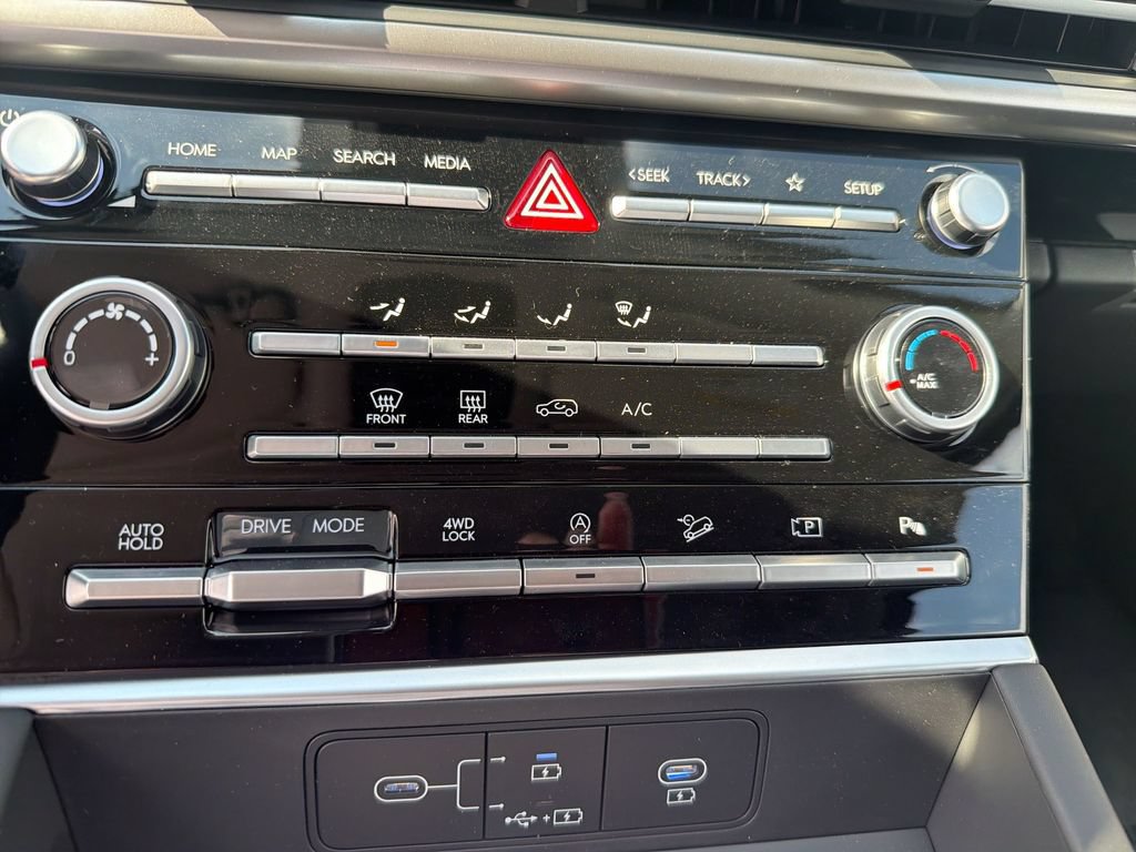 New 2026 Hyundai Santa Fe SE AWD/4WD image 15