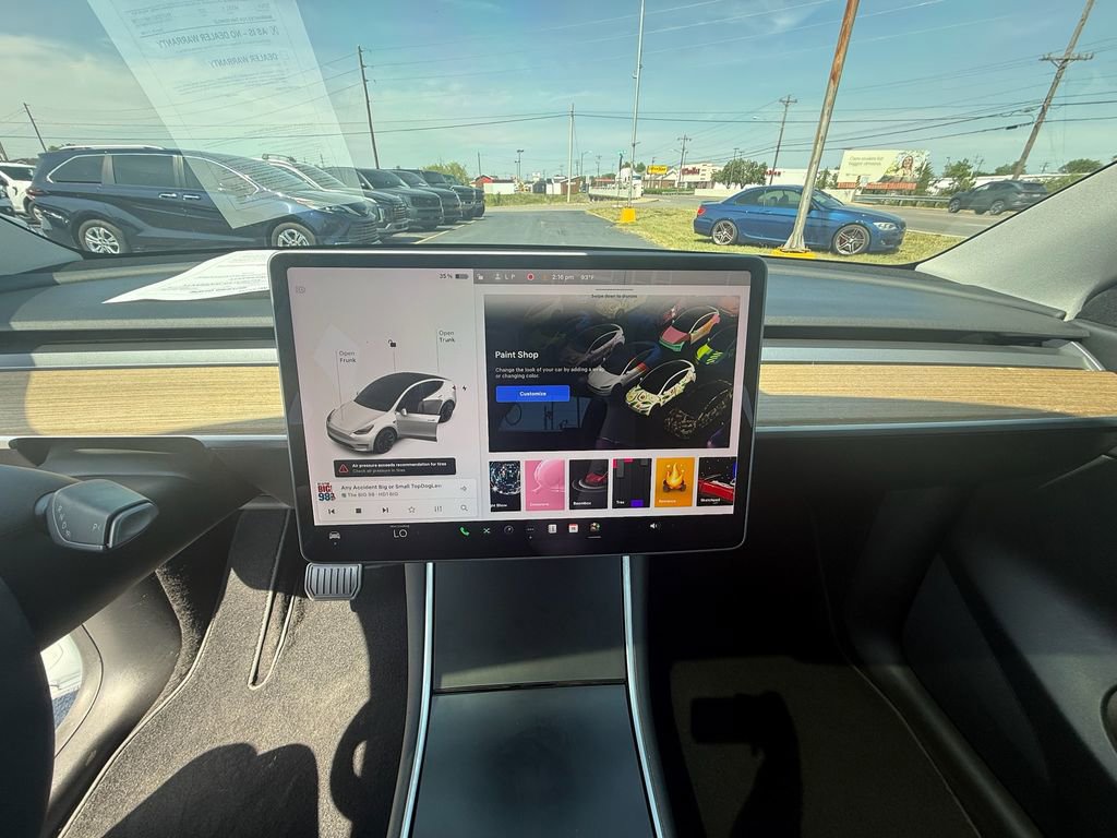 Used 2021 Tesla Model Y Long Range image 10