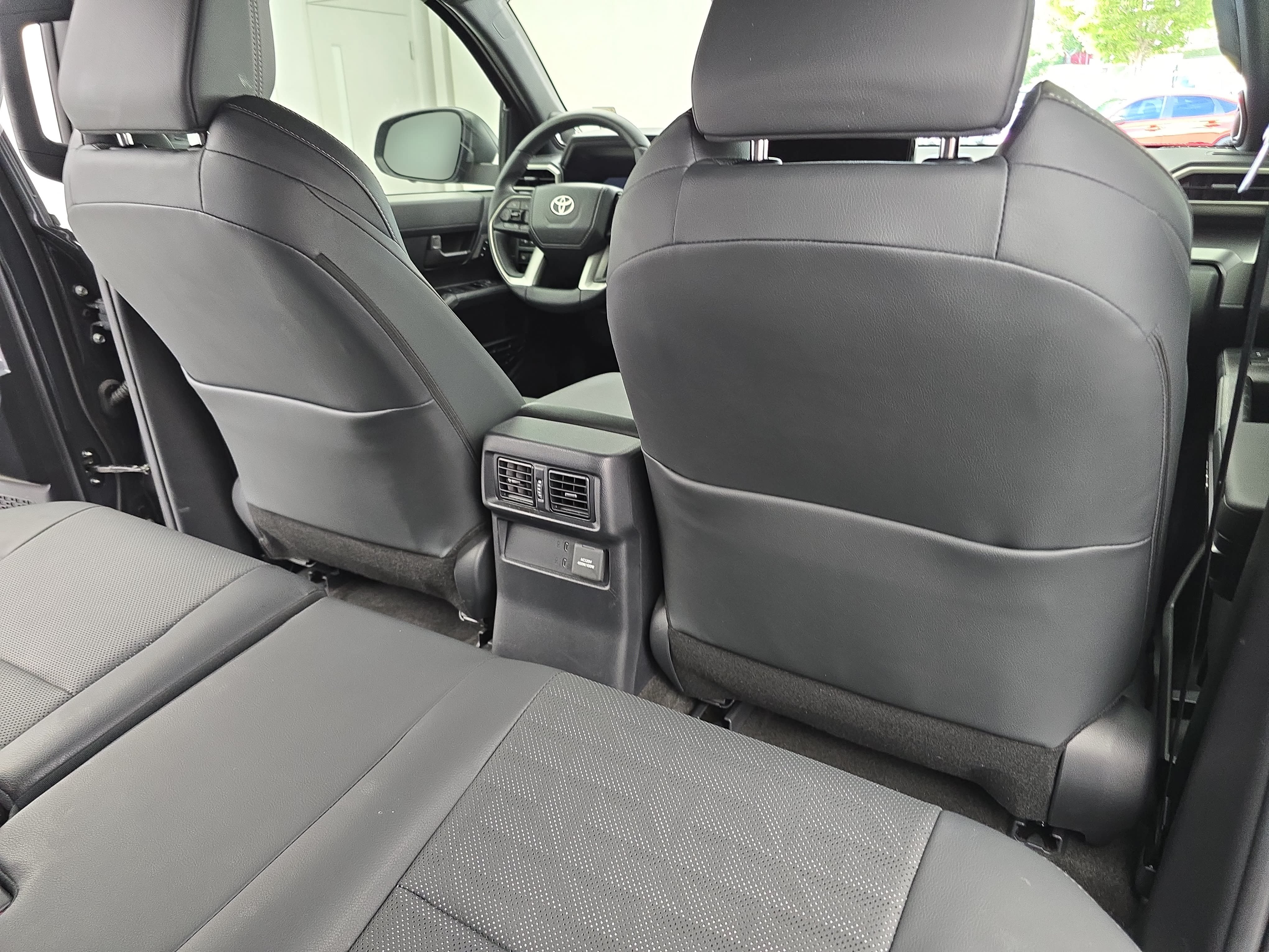 Used 2026 Toyota 4Runner TRD Off-Road Premium AWD/4WD image 11