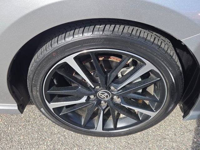 Used 2020 Toyota Camry XSE image 16