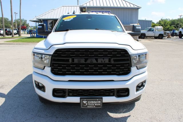 Used 2024 RAM 3500 Big Horn w/ Night Edition AWD/4WD image 2