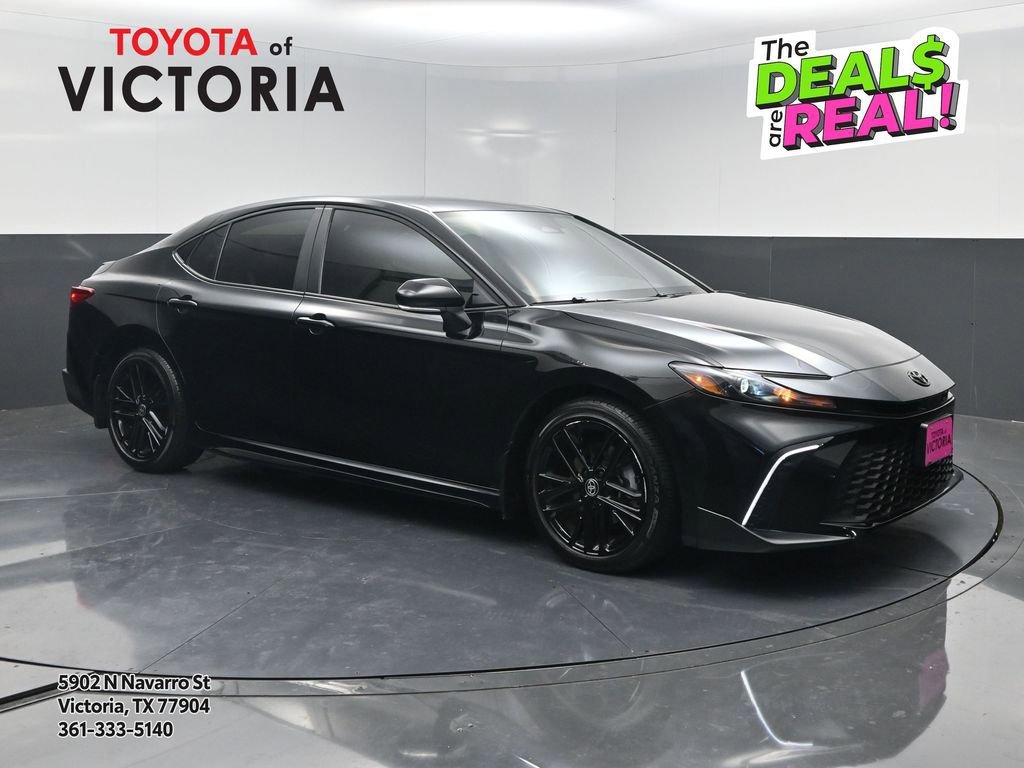 Used 2025 Toyota Camry SE
