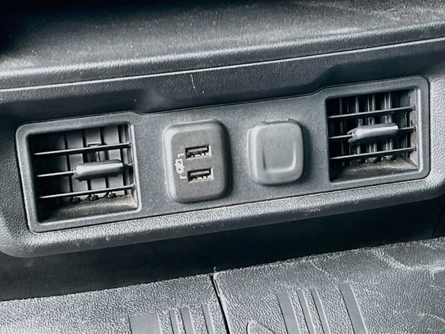 Used 2023 GMC Sierra 2500 SLE w/ SLE Value Package; AWD/4WD image 33