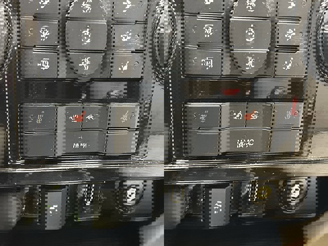 Used 2010 Ford Escape Limited image 20