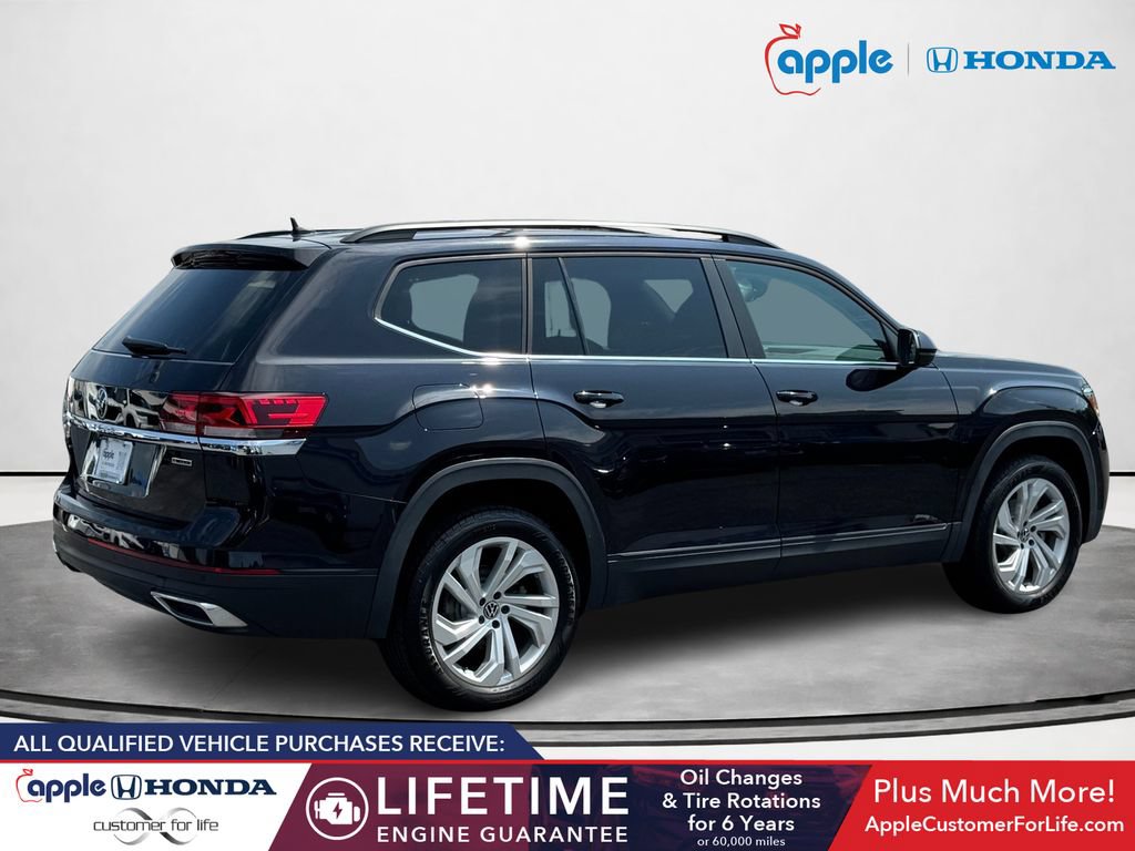 Used 2021 Volkswagen Atlas SE w/ Panoramic Sunroof Package AWD/4WD image 3