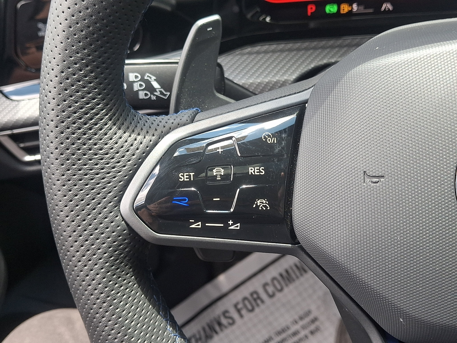Used 2024 Volkswagen Golf R AWD/4WD image 20