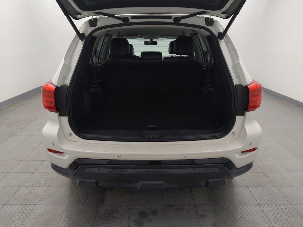 Used 2018 Nissan Pathfinder SL w/ Midnight Edition Package image 29
