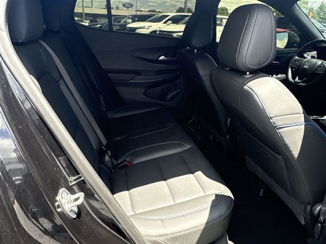 Certified 2025 Buick Envista Sport Touring w/ Convenience I Package FWD image 25