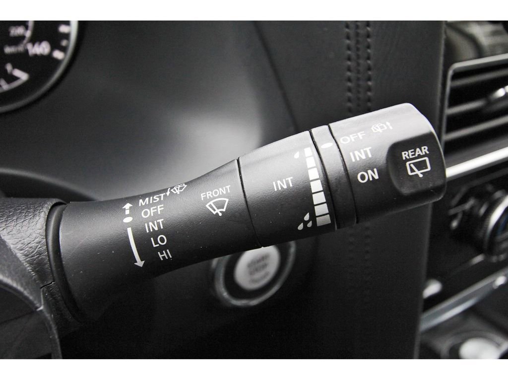 Used 2024 Nissan Armada SV image 18